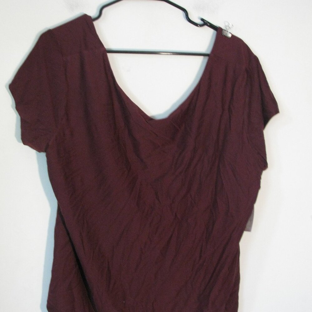 * Wild  Fable Blouse 4X Plus Size NWT $20 Burgundy Soft Stretch